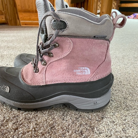 The north face snow boots - Picture 3 of 6